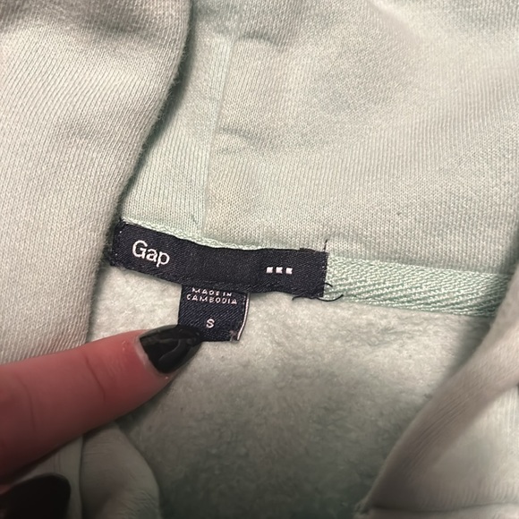 GAP hoodie - Picture 3 of 4
